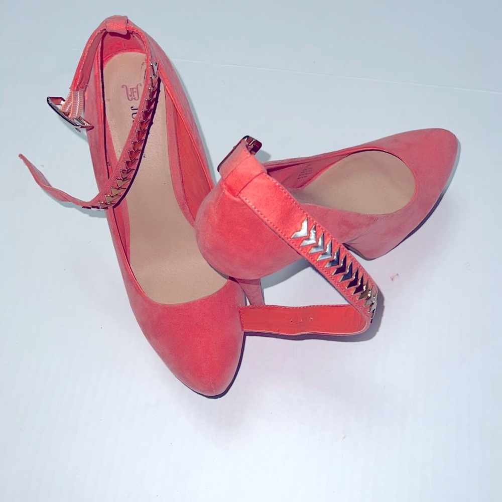 J Fab size 8.5 suede feel Coral platform